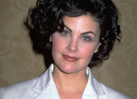 sherilyn fenn body measurements.